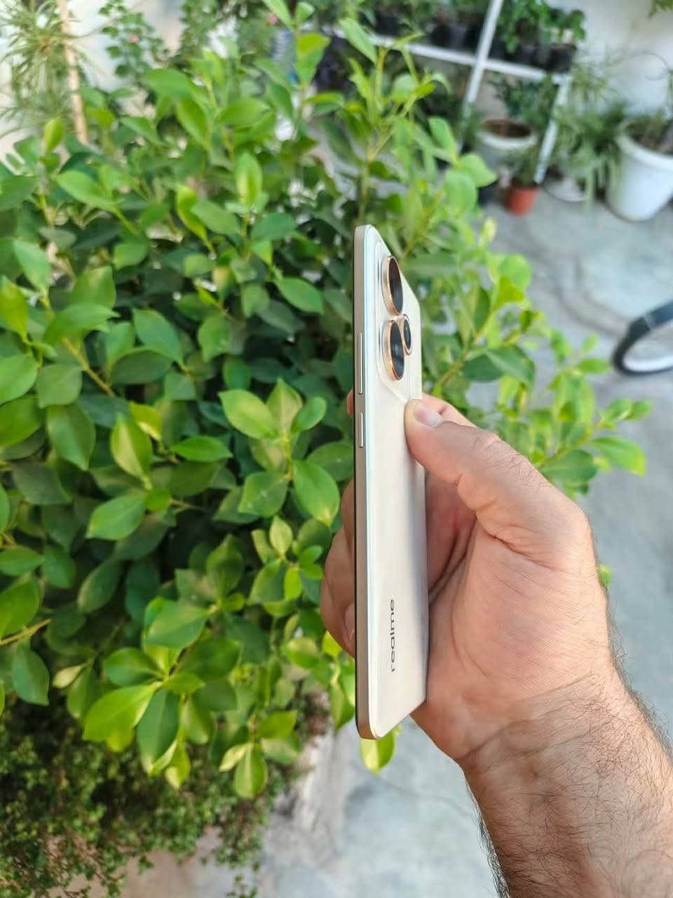 realme 15 pro 5G
ذاكرة 512
رام 26
بطارية 7000
شمعة 6500
144Hz
ضد الماء ومقاوم للكسر 
جهاز مستخدم قليل
بسعر 520وقابل للتفاوض 
انتصل على الرقم 
(***********)
تحياتي للجميع ❤️
