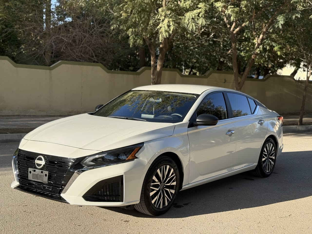 نیسان التيما SV 2025
20هەزار میل ڕۆشتوە
سەیارەکە کاتی نەشکیاوە سێ مانگ کاتی لەگەڵە
گیرومەکینە بەشەرت 
 زۆربەجوانی پاکی ماوە 
 هیچ خەلەلیکی تیدا نییە 
 
سعر لە کۆمێنت داوابکە ڕاستەخۆ بۆت دیت 📩 

تەنها بۆنیدی بۆیاغە و تۆزیک سارد لە چاملغەکانی پیشەوەی هەیە و سۆنەری دانراوە 
رەقەم شانسیەکەی 1N4BL4DV6SN302353

ژمارەی خاوەنی 
***********
