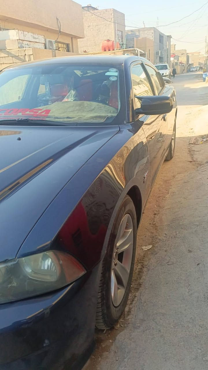 السلام عليكم جارجرهيمي 8/5700موديل 2012سياره جديده واستخدام شخصي رقم أربيل بسمي تحويل ثاني يوم كير مكينه حداديه مكفولات سياره حلوه وسونار موجود سياره بيه منضومه غاز بالمنشور سعر 120وبيه مجال اتواصل واتساب ***********
