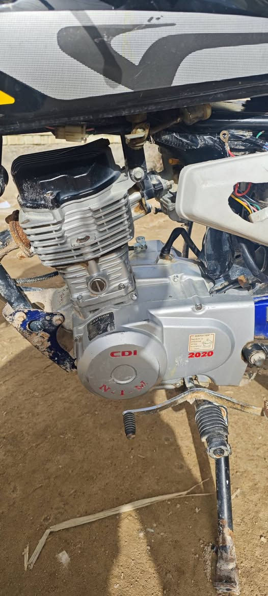 اورلق اصصولي
مديل 2020 مكينه مامفتوحه نضيفه كلش
كله جديد 
بونزات / كلجات /يدات /مايكنيت/ تانكي/كشن كله جديد
450 
براكيه شارع المطار القديم
***********
