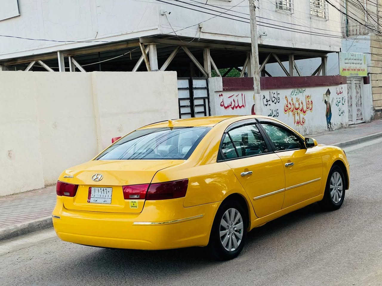 سلام عليكم البيع هونداي سوناتا موديل 2009 وارد امريكي حادث بنيد فقط ولباقي مكفولة كفالة عامة شرط اليبل واحد سيارة جديدة وخجاهزة من كلشي تبريد ثلج حدادية تخم تاير كير ومكينة 2400 مكفولات هيه غرامات مصفره خطه كربلاء ديوانية سيارة أحله من صور السعر 95 لاستفسار علا رقم *********** مكان سيارة كربلاء مكلف بل نشر
