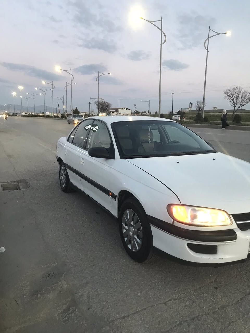 1996
محرک ٢٠ گیر عدی  
تبرید مایشتغل 
سنوی جدید بسمی 
اطارت جدیدە 
رۆت بۆڵت   فلنجە جدیدە 
٤٣$
***********
سلیمانی
