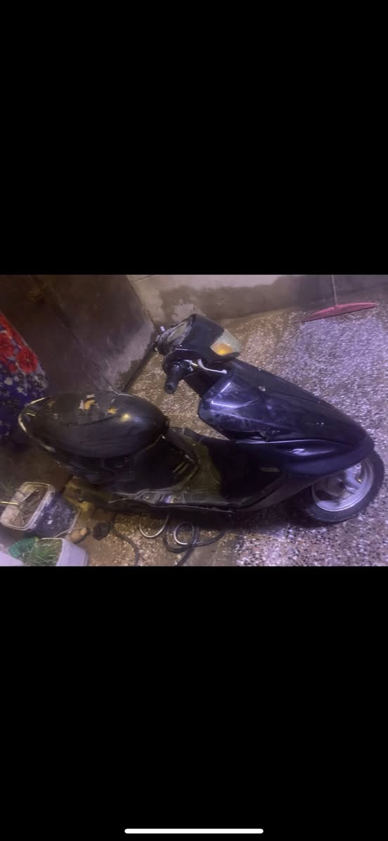 سلام عليكم دراجه ماكس قجمه تخربط ابيع كوم حديد ١٨٠بيهة مجال مكاني بغداد الزعفرانيه
0 774 792 7149
