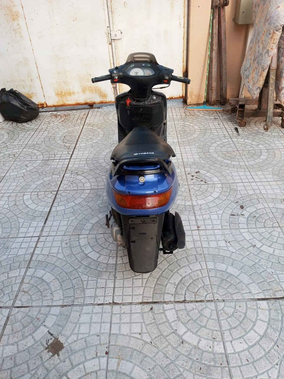 فراشة للبيع كاملة من كلشي مفتوحة
شلعة معدل 140 ما بيها نقص السعر 500)  مكاني ديوانية التقية )(***********)
