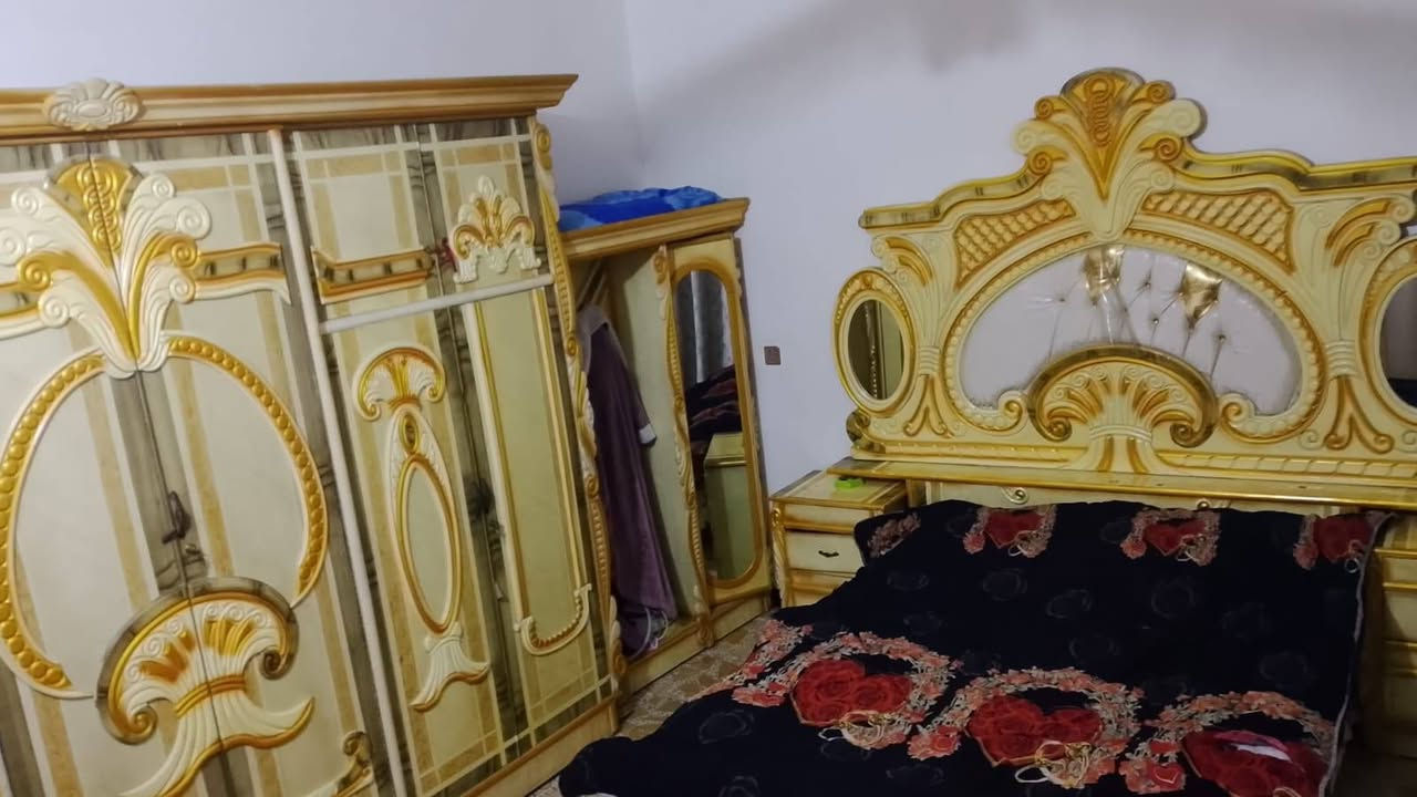 السلام عليكم بيت البيع 100متر طابق ونص الكمالية المعوقين كاع ابو رشاد خدمات كاملة زراعي سند ٢٥مكتابة ويه صاحب العقار مباشر للاستفسار اكثر اتصلو على صاحب الرقم ***********
