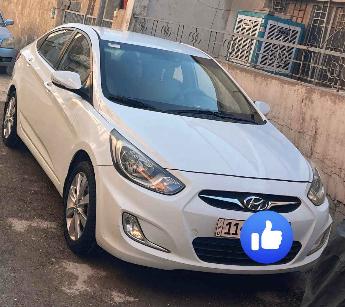 أكسنت خليجي  
الموديل 2011 بلو
 محرك 1600 ويل كب اشاير بالمري تبريد تدفئة تايرات تخم جديد 

تحكم ستيرن

محرك 1600

ماشية 164 حقيقي

بأسمي رقم بغداد الجديد  

مكان السياره بغداد الكرادة 

رقم الهاتف / ***********
