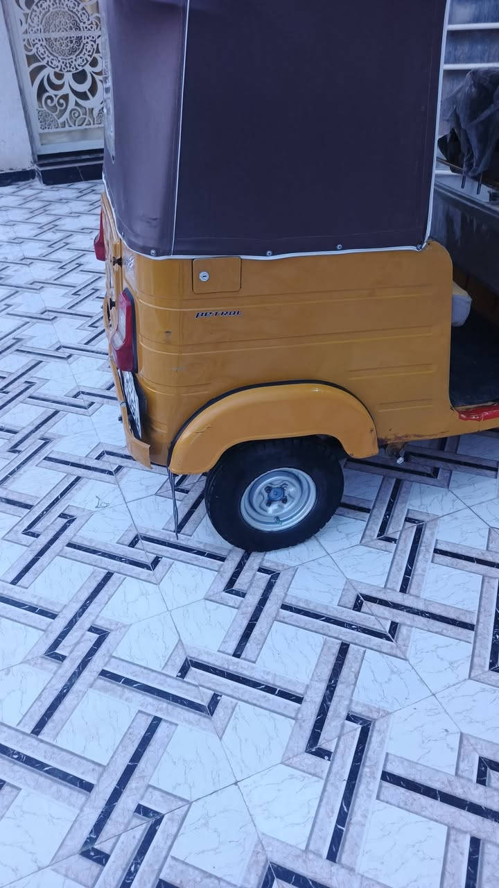 ٢٠شهر ٦بيها لغد حار والباقي مكفول رقم واسط مداور ثانيوم والمكينه مكفولة تبخير وتنقيص.سعر ٦و٢٥٠ وبيه
مجال الموشراي اعبر المنشور فدوه اروحلك مكاني كوت ***********
