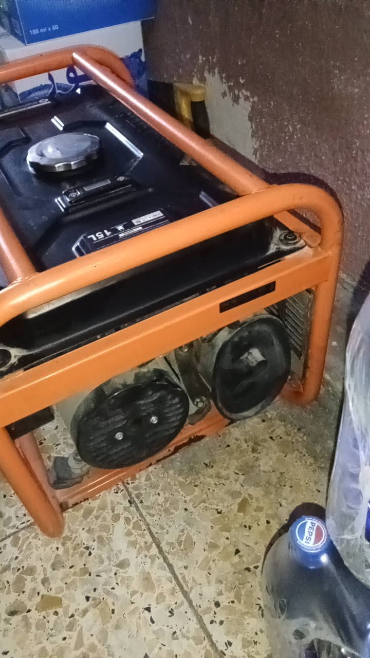 السلام عليكم ورحمه الله وبركاته مولده نظيفه مستعمله ما مشتغله بس ثلاث مرات سعر الموله 250 للاستفسار رقم الهاتف ***********
