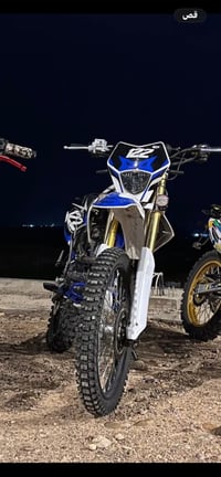 للبيع  دراجه 2025 CRX محرك 300حجم 122GPX ارواقها كامله بس ترقم السعر (...