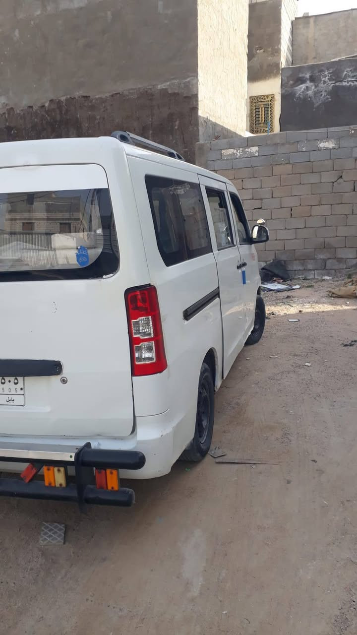سياره للبيع فاوخشفه مديل ٢٠١٥ سنويه ل ٢٠٢٨ سياره جاهزه نظيفه كير مكينه مكفولات كهربائيات كله شغاله سعره 50و بيه مجال مكاني تنومه صالحيه *********** البصرة, العراق
