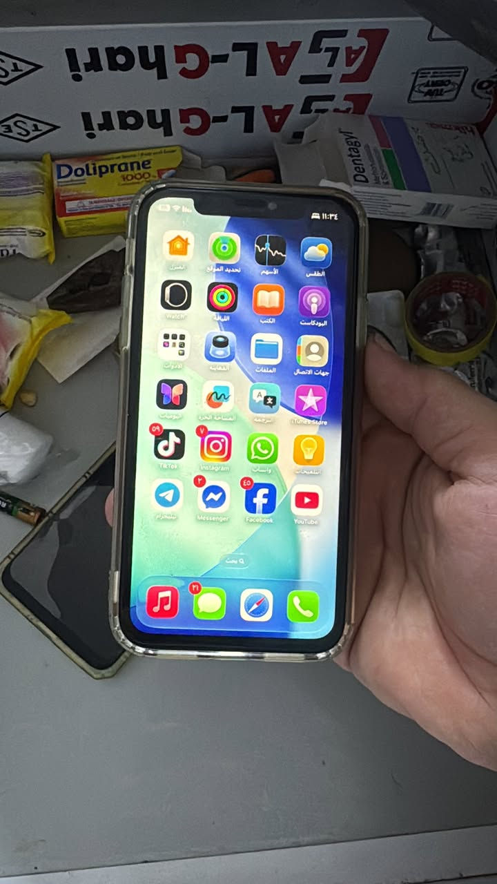 سلام عليكم آيفون 11 مبدل بطارية وشاشة شغال كلشي مابي مكان نجف ***********
