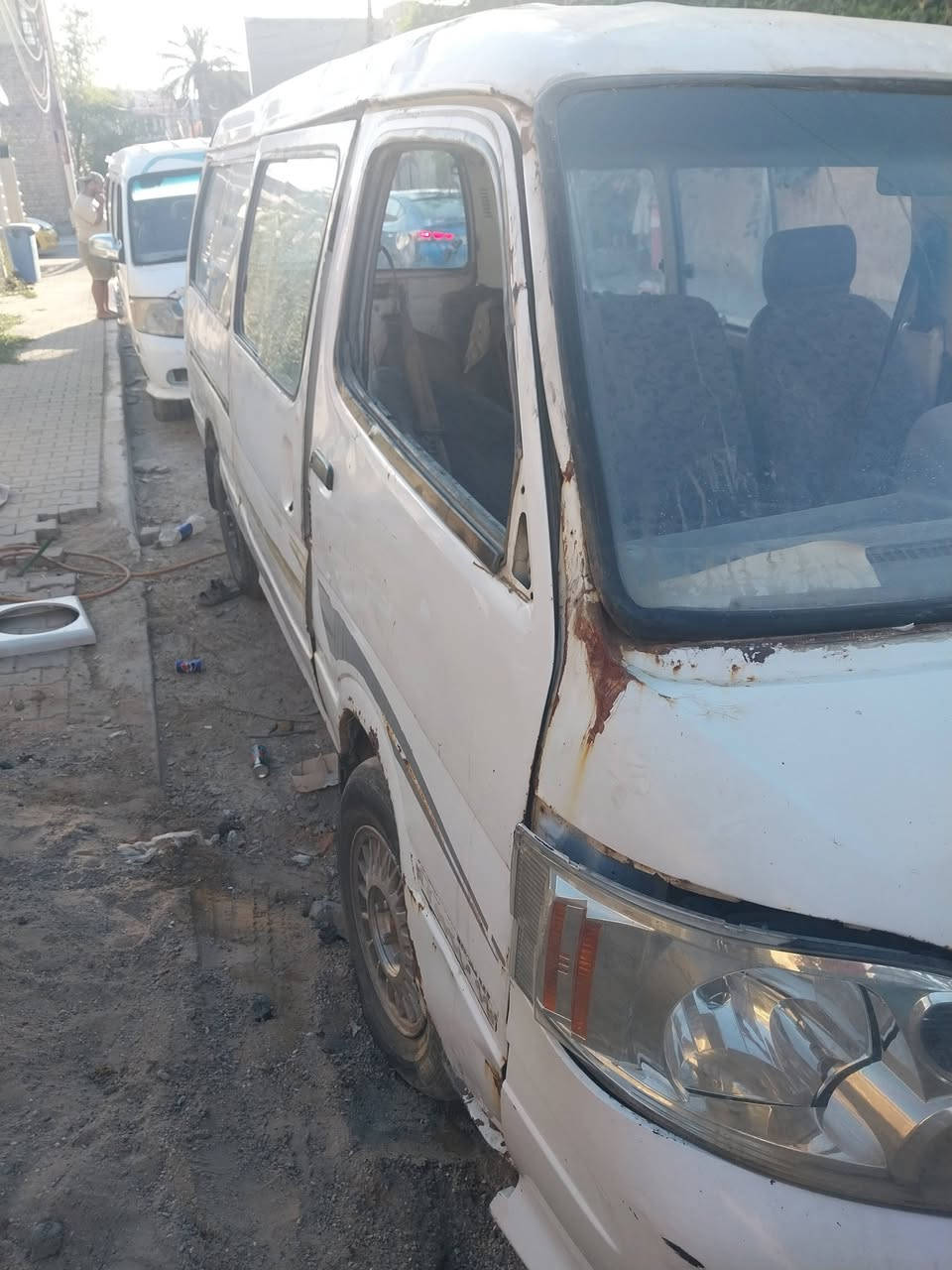 السلام عليكم اخوان فتون موديل ٩ محرك ياباني مال حاويه جديد  كير اكسل خير من الله صدر جديد سياره مجفيه  رقمه بغداد نكليزي باسمي السعر ٣٣ وبيها مجال قليل للستفسار الاتصال على الرقم *********** غير متواجد على الفيس
