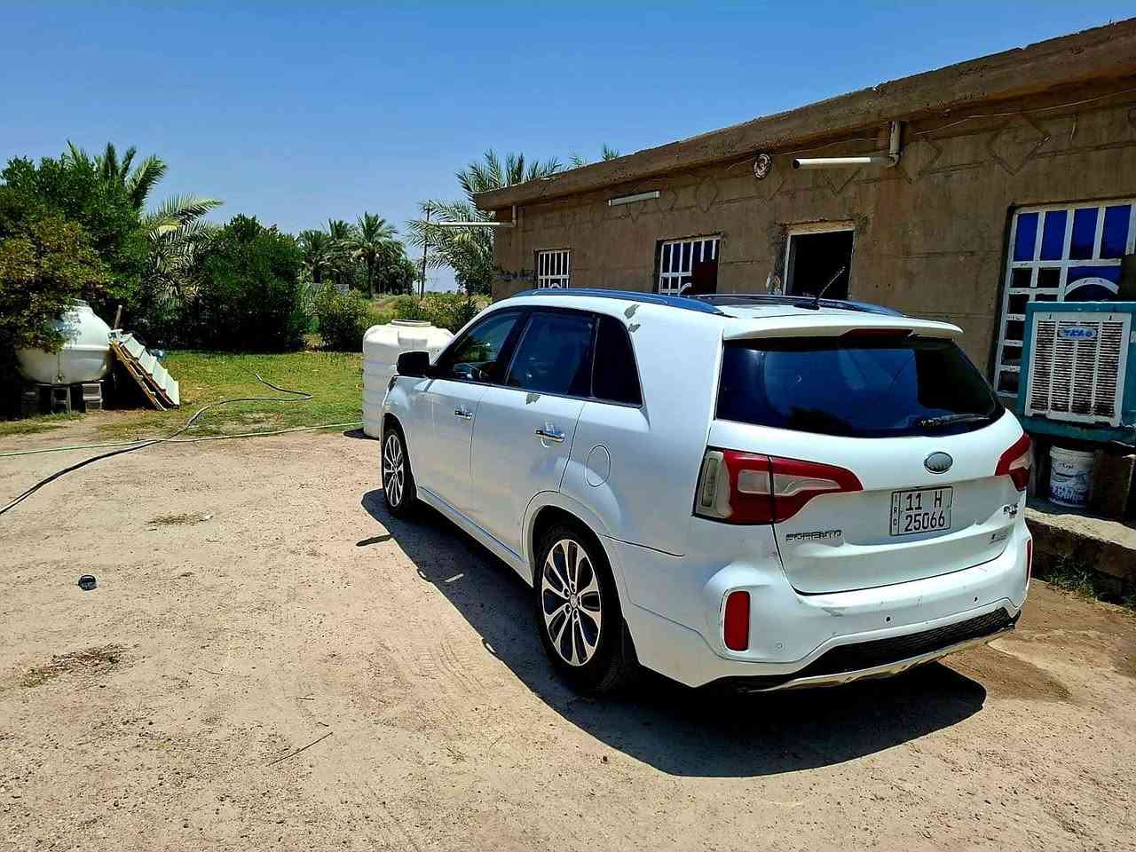 سلام عليكم
سورنتو 2014
وارد اميركي 
فول مواصفات 
Ss
المتدد 1\1
مكينه V6
ماشيه 150
بيها تكشير بصبغ بصيط
سونار مرفق مع المنشور 
الموقع بغداد الرضوانيه
سعر 135،، وبيها مجال 
لاستفسار 
***********

