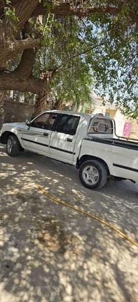 للبيع ادميرال جاهزه اي نقص ما بيه السعر 38-تصل 07861483833