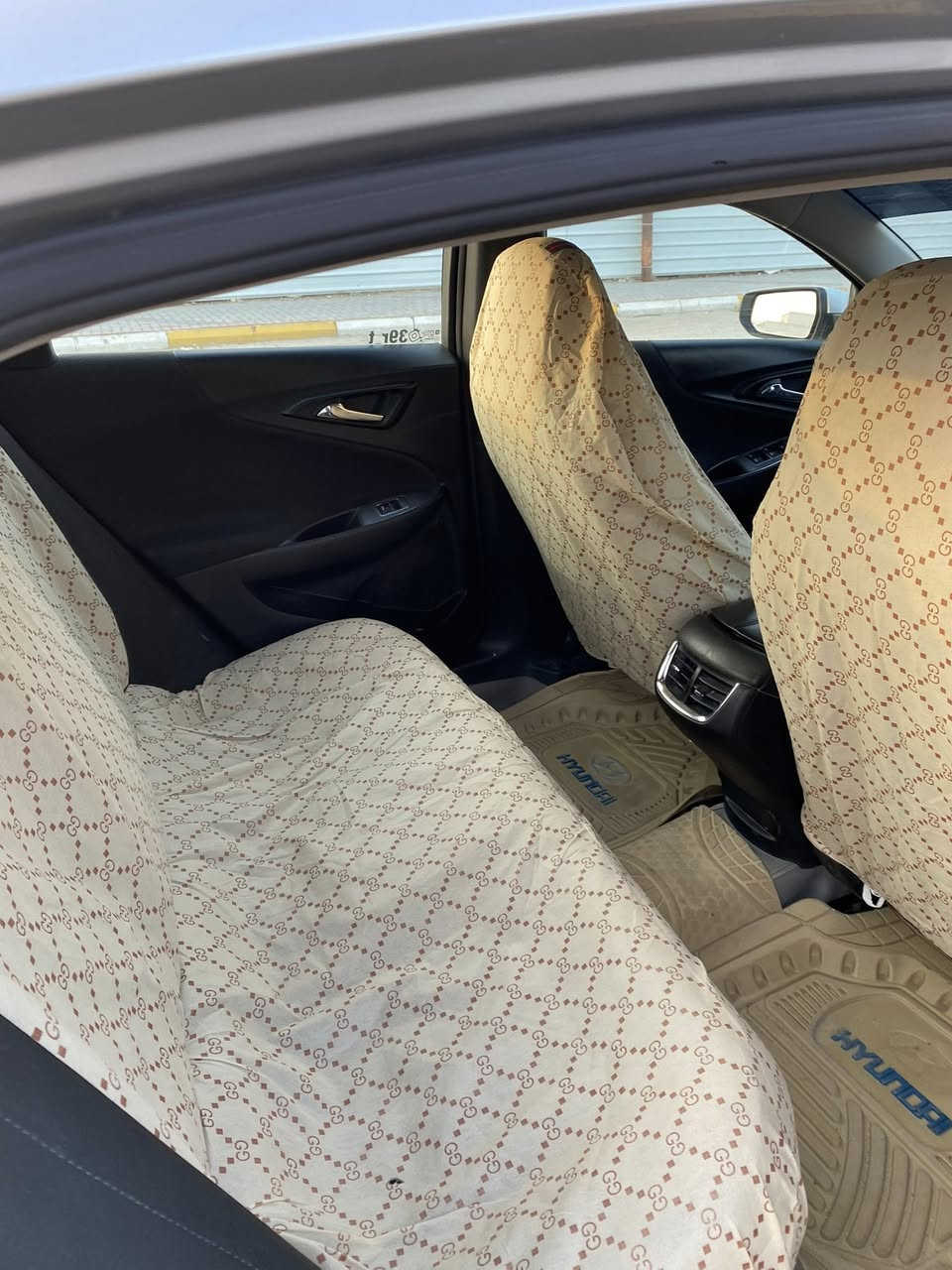 سلام عليكم ماليبو مديل 2021حادثها جاملغ جهه سايق باقي كفاله السعر 90 بيه مجال بصيط ***********
