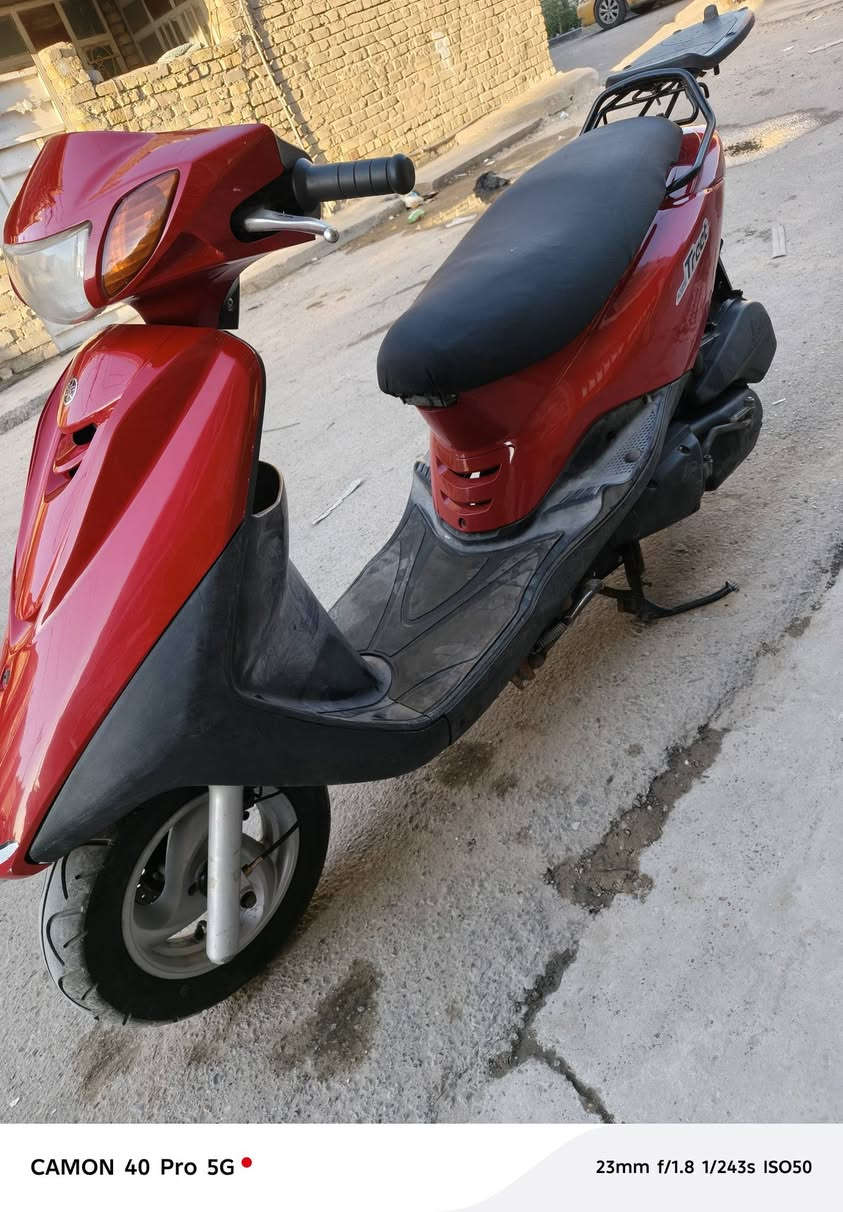 اكزز ياباني لون مميز دراجة كلها بلاد اي نقص مابيها السعر مليون و٥٠ مكان بغداد للاتصال *********** شراي يتصل
