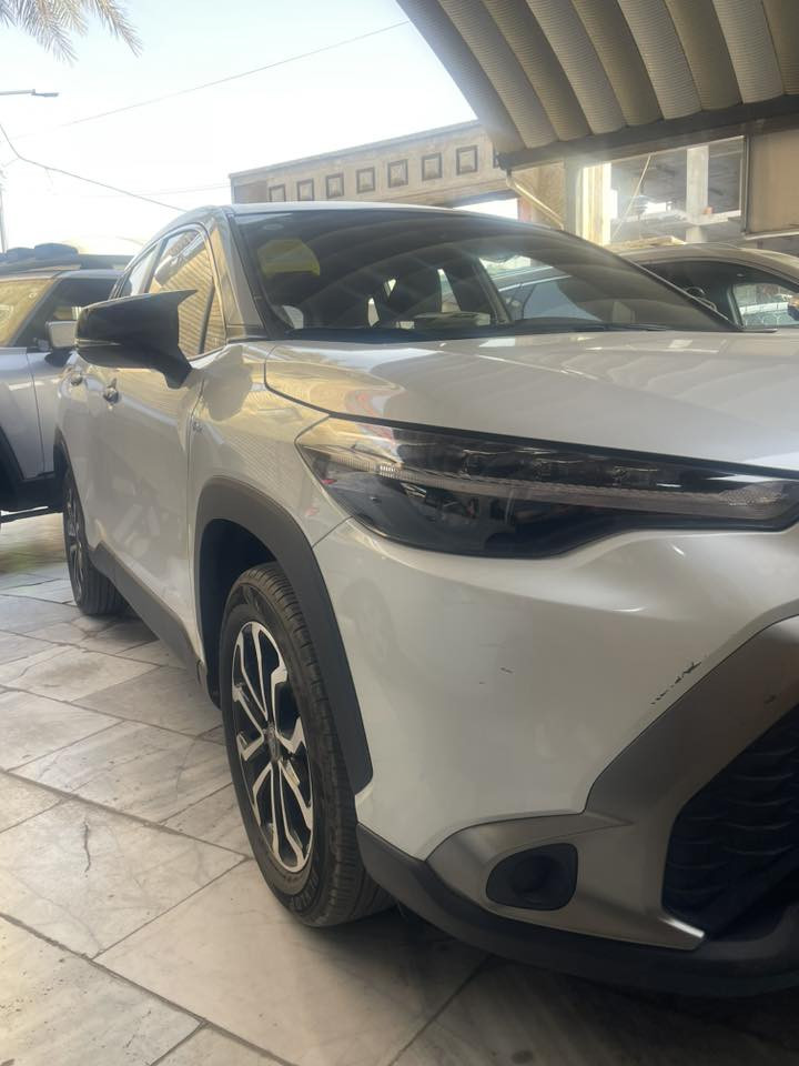 السلام عليكم فرونت لاندر  كامل مواصفات  مثل ما اجت من الشركه يعني الجنطه مو كهربائيه ولا اربع كامرات 
بيها شخطين ورصعه موضحات بالصوره  
السعر ٢٧ ونص


**إذا كنت صاحب هذا الإعلان وتريد حذفه لأي سبب، رجاءا أرسل رسالة إلى الدعم الفني**