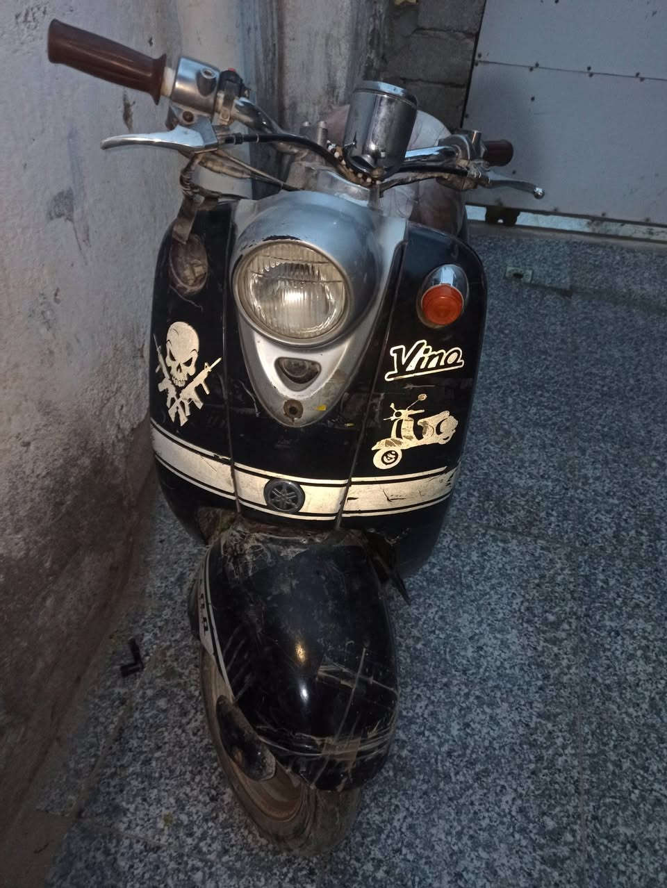 سلام عليكم
دراجه الهندر قفل 

المصلح يكول كايمه 

الدراجه شغاله 

الي يريدها يكتب سعر مناسب و ياخذها 

***********
