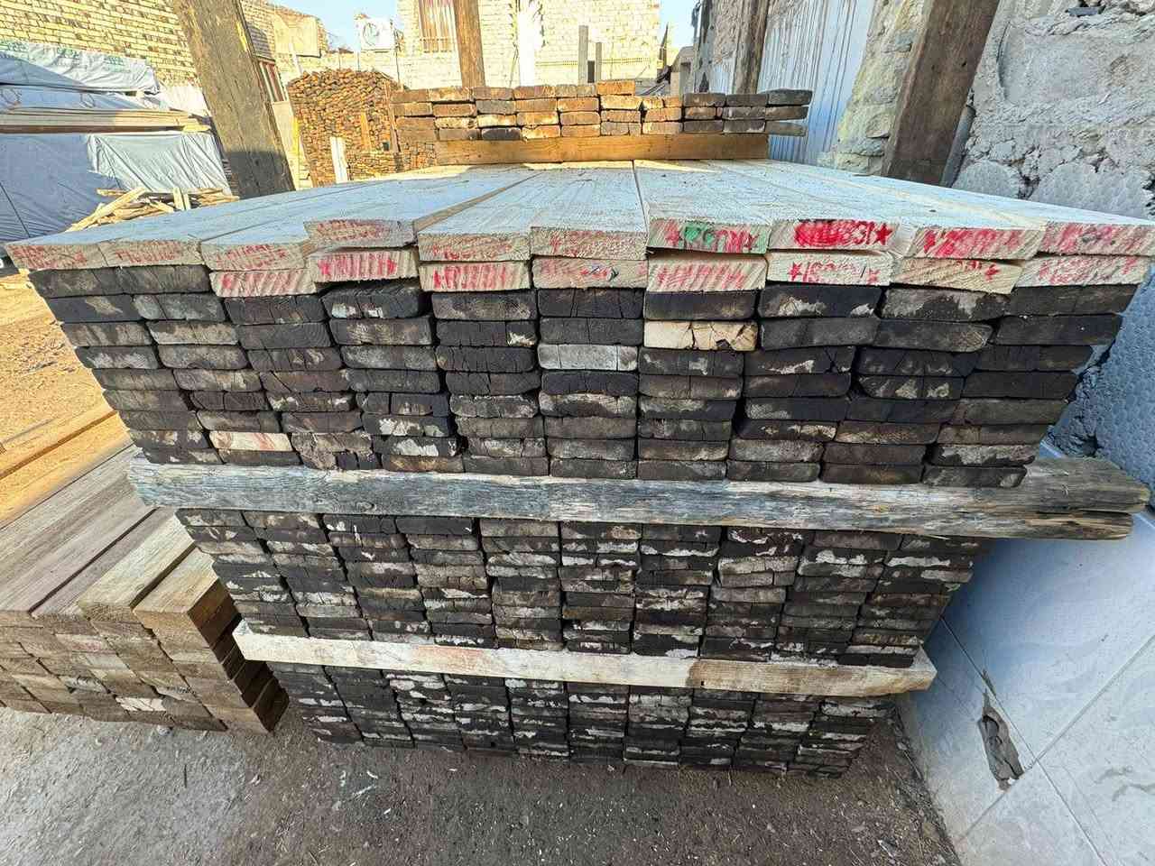 قالب خشب روسي انج تارس 25 شغله وحده 

العدد 10 مكعبات  للبيع 

العنوان حله شارع 80

الهاتف *********** - ***********
