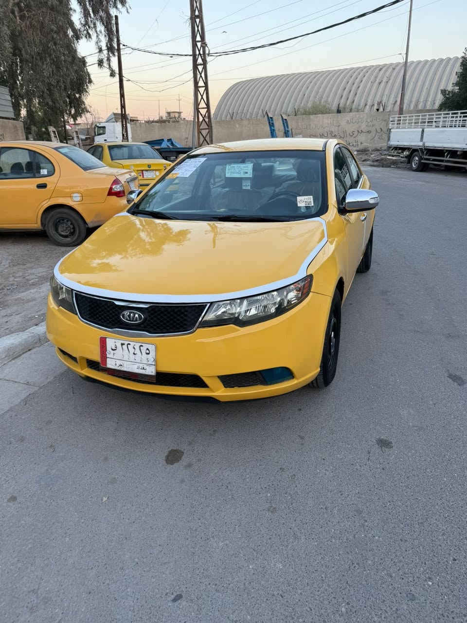 سلام عليكم كيا فورتي ٢٠١٠ وارد أمريكي حادث جاملغ فقط بدون دواخل مكينة ٢٠٠٠ سيارة حلوة وجديدة مال جناي اي نقص مابيهة صدر ماني خلفي جديد السعر ٨٢ وبيها مجال مكاني بغداد ***********
