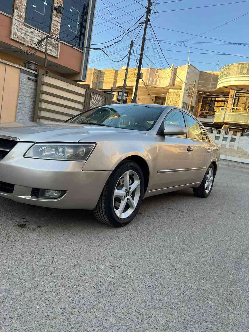 سوناتا وارد امريكي موديل 8 بسمي سنويه جديده
مكينه وكير جدد مال حاويه عل فحص ممفتوح بيهن برغي 
صدر امامي خلفي جديد 
تخم تاير جديد 
شاشه كامره دواره 
فتحه سلايت طكتين
كشنات كهرباء 
مري كهرباء 
ويل كب نجمه 
حساسات خلفيه 
تبريد ثلج سياره ليبل واحد حادثهه جاملغ مال سايق بدون دواخل بيهه صبغ 3قطع اثر جراد وين ميعجبك افحص 
سعرهه 100 وبيهه مجال ولميعجبه السعر يعبر المنشور سياره مصروف عليهه مابيهه نقص برغي مكانهه بغداد العبيدي قرب التربيهه ليحب يتصل ***********
