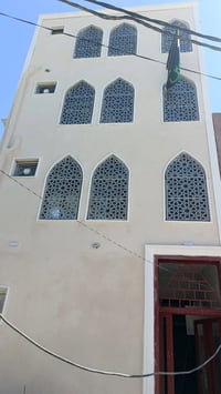 كادر لبخ • متفرغ • واجهات