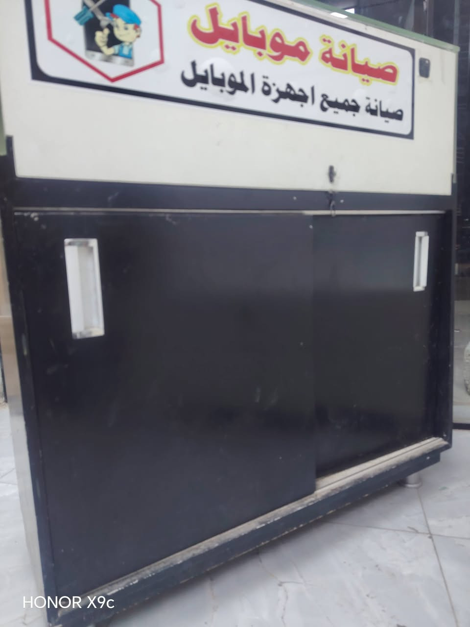 عرضه موبايلات + فاترينه شغل درجه اولى *********** مدينه الصدر
