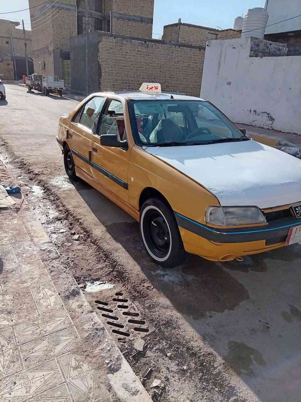 سيارة بيجو 405جاهزة مكينه وكير وحدادية شرط سنوية منتهية ب2019 موديل 2010 راعية ما ندلة مكانه ناصرية مركز سعر ١٥وبية مجال بسيط  الاتصال على الرقم ***********
