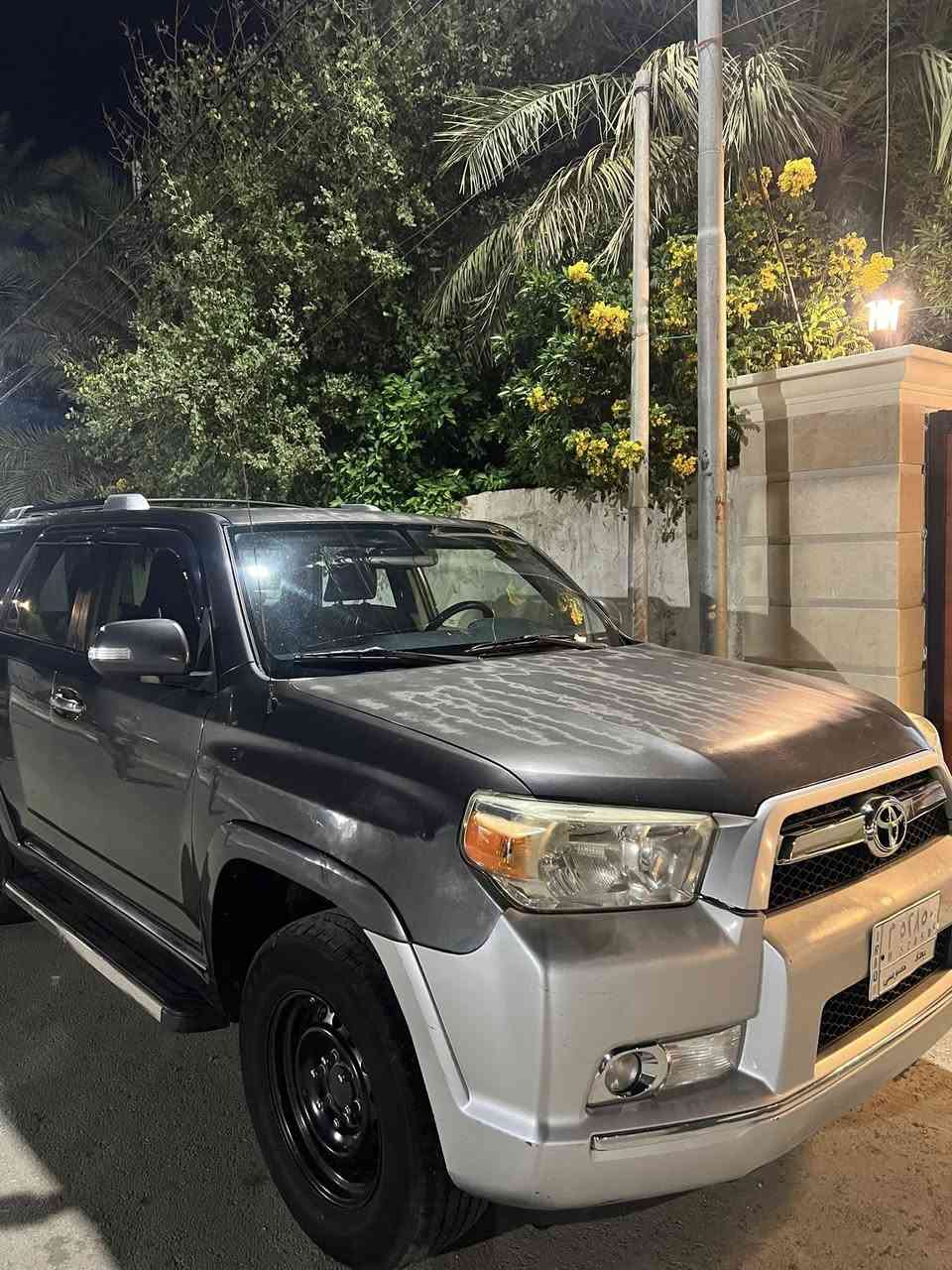 للبيع فورنر 2012 SR5 
مواصفات السيارة : 4x4 
5راكب فتحة سلايد تبريد قطعتين تحكم ستيرن نظام ABS مانع انزلاق TRACK-A كير ومحرك وصدر كفالة للتوصال ***********
