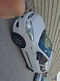 سيارة للبيع  i10  موديل 2015 مكينة 1200 كامرة امامية وخلفية تعمل ٢٤ سا...