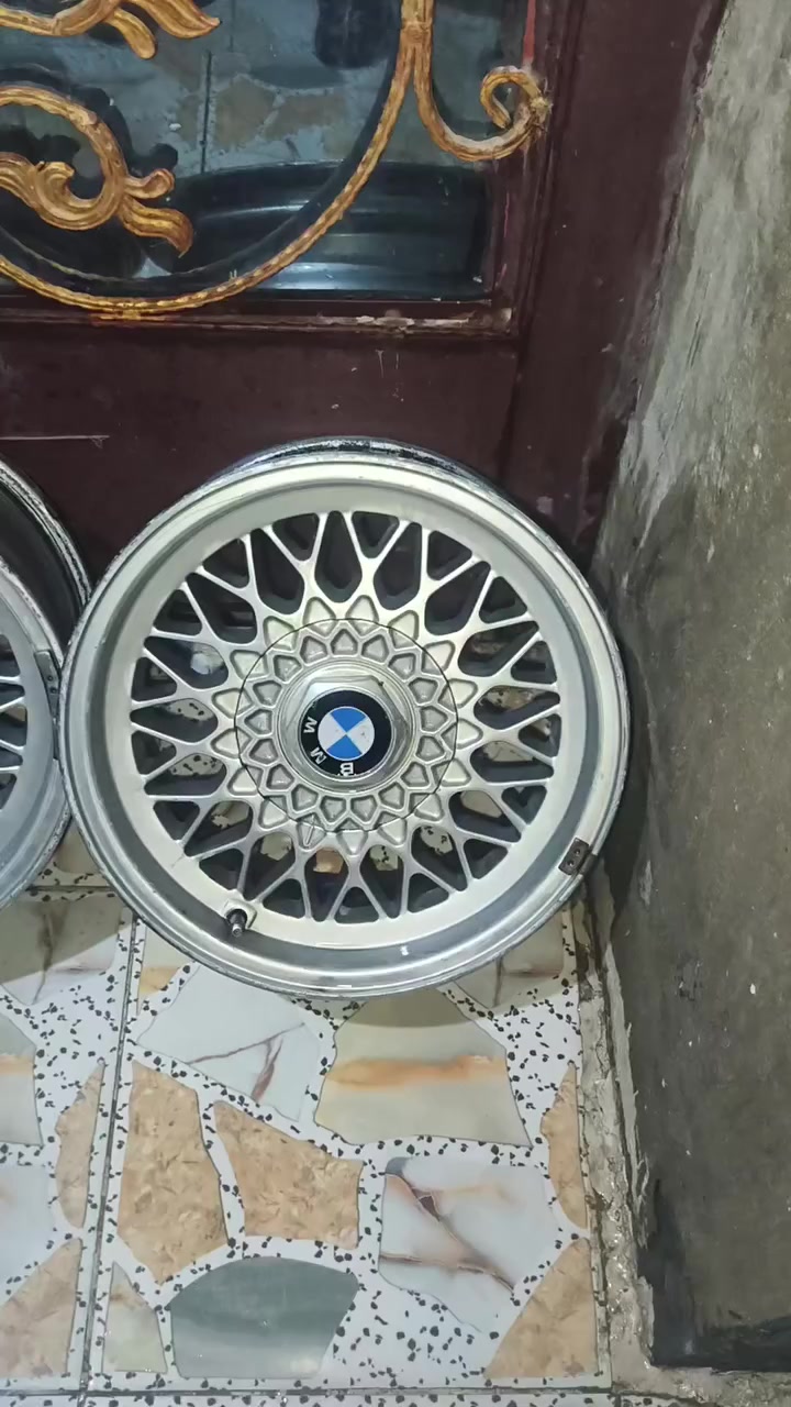 تخم ويل خليه ١٥ حاويه اصلي بدون تصليح عواج فطر كلش نضيف حتى كباته اصليه بيع او مراوس برياضي


**إذا كنت صاحب هذا الإعلان وتريد حذفه لأي سبب، رجاءا أرسل رسالة إلى الدعم الفني**