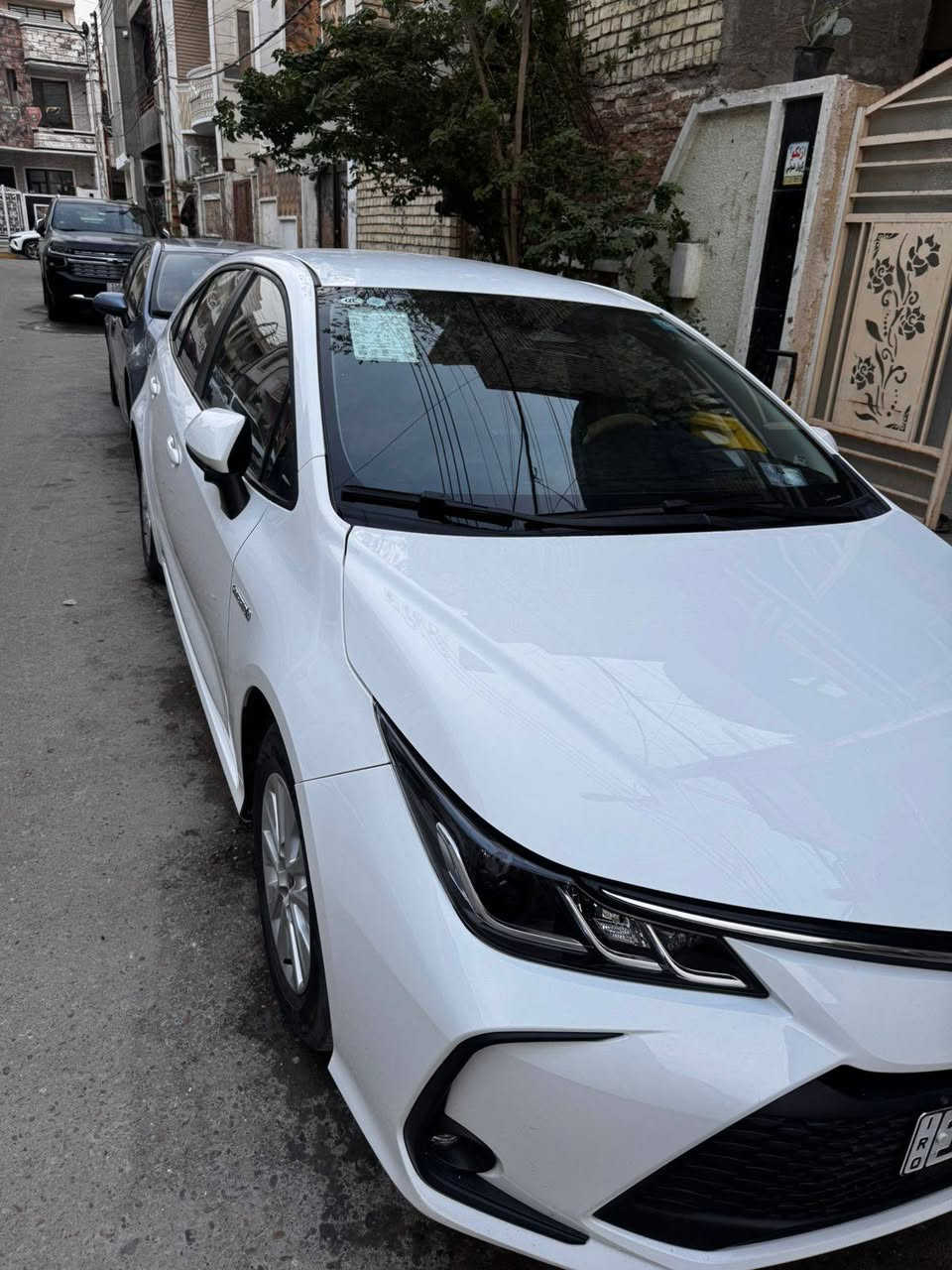 السلام عليكم كورولا هايبرد موديل 2024 
ماشية 18 الف الشكل الخليجي
السيارة مكفولة من الضربة والصبغ  داخل احمر مثل ما موضح بالصور 
مكان السياره بغداد السعر 148 
*********** واتساب ورصيد متواجد
