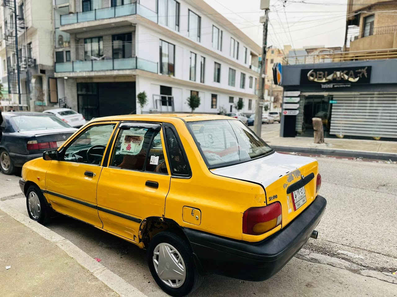 سەرەتا بە ناوی خوای گەورەو میهرەبان.  سایپا بۆ فرۆشتن بەس ماشەڵای ئەویت نەرخ (19) گەڵەو مەعامەلەیەکی برایانە. ئەویت ناوو دەری زۆر جوانە ماڵی دۆستە گێڕوو مەکینەی بەبشەرتی دە فیتەر. مۆدێل 2010 سەنەوی پلاستیک بەهەموشەرتیک  بەشەرتی ئەوە لیات مووسوو بڕاوە بەشەرت سەیارە کە بانزین هەر زۆر کەم ئەخوا ماشەلا سەیارەکە زۆر تازەیە لەسەر ئزنی ئەدمینی گۆڵ شوون. سلێمانی.  ژم. ***********. ***********
