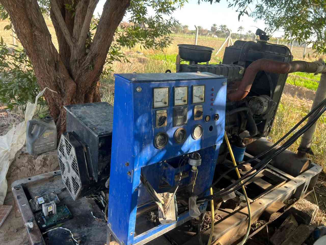 بيركنز صيني 
جاهز 30 كيفي نضيف جدا شغل عنوان وسط الحفريه 
***********
