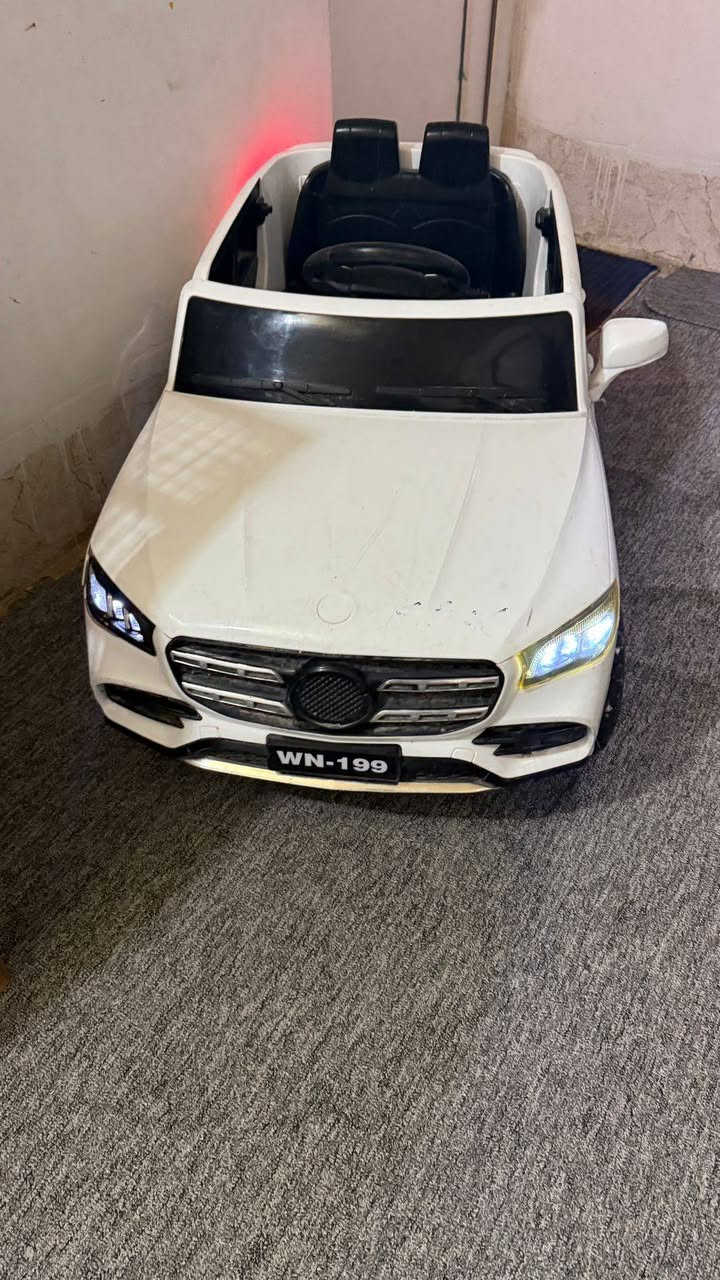 السياره ب100
الماطور ابو الدوبة 100 
شرط الفحص افحص وأخذ 

عنوان اربيل


**إذا كنت صاحب هذا الإعلان وتريد حذفه لأي سبب، رجاءا أرسل رسالة إلى الدعم الفني**