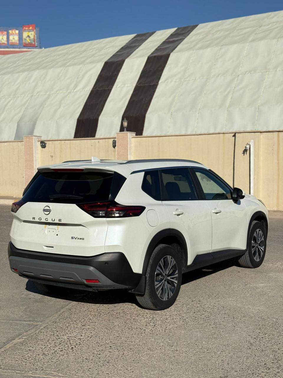 نیسان روژ - نیسان روج 2023 
بەس بولند سبخ و بەس پەرەشوتا ستێرنی 
السعر :149 ومجال قليل
اللون : ابیض
سياره كامله و جاهزه دينار مصرف ما بيها برغى بل بجم ما مفتوع
سياره عل وضع بلاد
ملاحظة السيارة : البوند بدون دواخل %100
ارباك بس استيرن طاك مرجع بلادى %100
فول مواصفات
ابواب بصمة
بصمة تشغيل
(Remote Start) تشغيل عن بعد
شاشة ايباد
كاميرة
Auto Start اوتو ستارت
Auto Stop اوتو ستوب
رادار امامي (تحديد مسار)
رادار جانبي (نقاط عمياء)
رادار خلفي (التحذير من الاصطدام)
حساسات امامي
حساسات جانبي
حساسات خلفي
Eco : نظام
Normal : نظام
Sport : نظام
كشنات شامو
كشنات كهربائي
تحكم استيرن
لايتات LED زينون بيلادي
بكلايتات LED بيلادي
ويل كروم
بعد هواية مواصفات...
تفاصيل اكثر الاتصال على ارقام التاليه
*********** وەتس ئاپ و فایبەر أربيل, العراق
