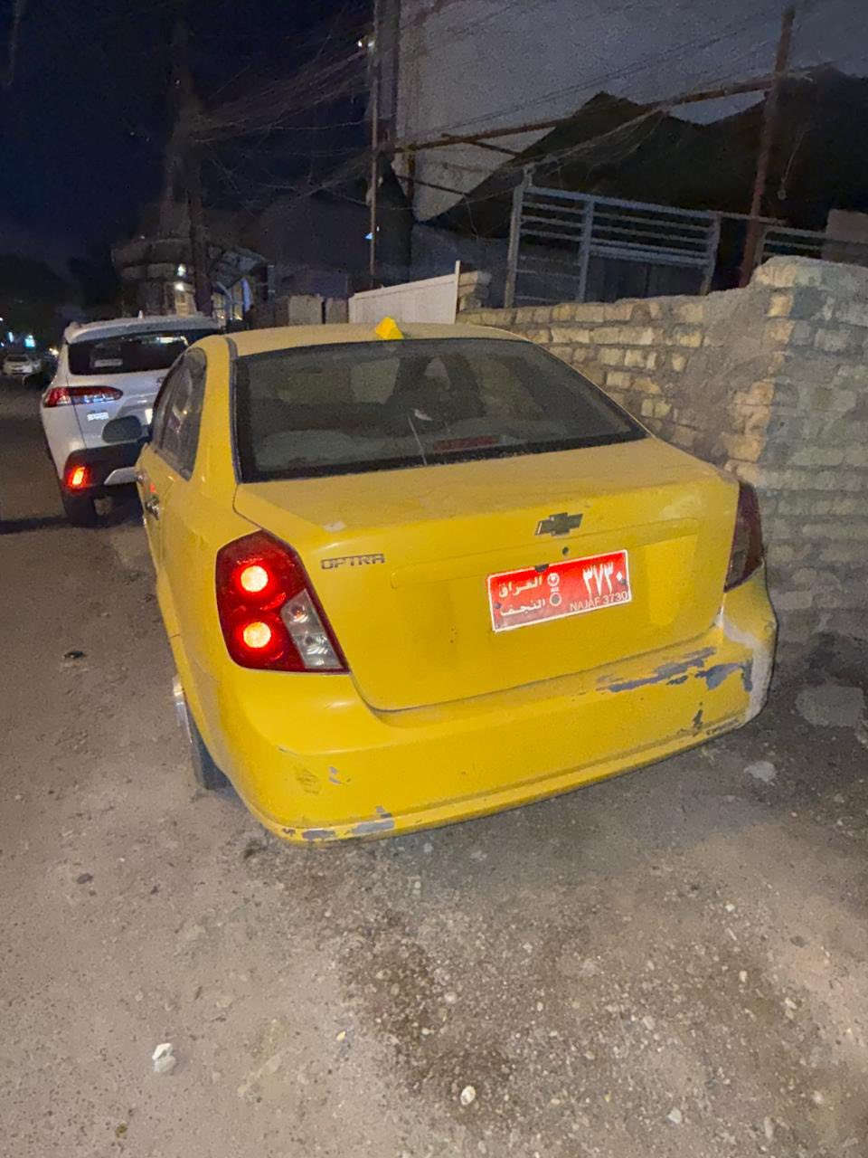 اوبترا ٢٠٠٦
كير اوتماتيك 
تبريد 
وارد امريكي 
ضربتها جاملغ اليسره خفيفه مبدل بلادي 
سياره مال عيشه تكسي تشتغل بيها ومرتاح لان مابيها اضرار داخليه عده الكشر مالتها شوي تعبان

صاحبها موجود بالنجف للتحويل 

للاستفسار 

***********
