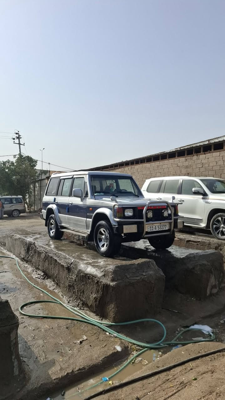 سيارة كالوبر مديل 94 سيارة كفالة مجرد صبغ جمالية 
سعر 55 شراي يتصل على رقم***********
