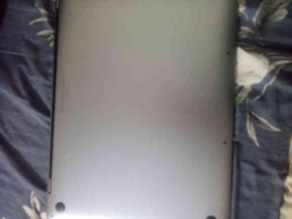 ماك بوك برو 2019 
حجم الشاشة 16-inch
معالج i7 
رام 16 
ذاكرة 512 
مشحون 244 مرة بس 
كيبورد انكليزي
كارتونة وشاحنة الأصلية ويا 96 واط
جهاز نضيف واي خلل مابي شرط الفحص وانطي ضمان شهر 
سعر 750 
مكاني تكريت ويوجد توصيل 
*********** واتس اب فقط
