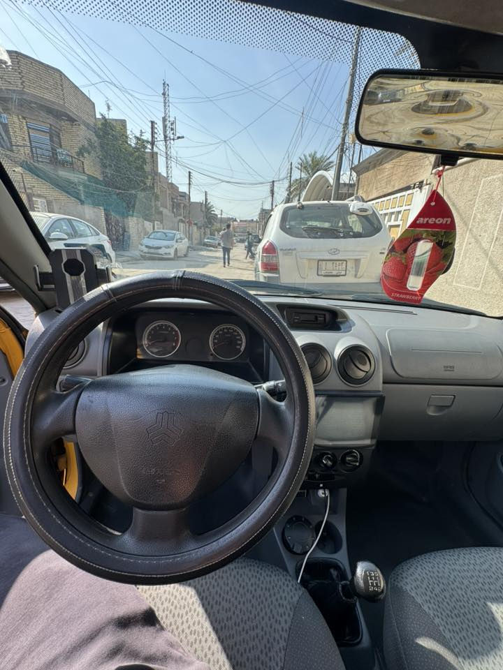 السلام عليكم سايبا موديل ٢١ رقم انكليزي السياره بسمي تحويل ثاني يوم تخم تاير جديد صدر امامي خلفي جديد دوشمه جلد سقف و ارضيه و صندوك السياره مابيها اي نقص كهربائيات و ميكانيك جديد شاشه لمس كامرا خلفيه بلاديه بالدعاميه الكشر جديد عدا شخط بالبنيد موضح بالصوره و الباقي مكفول 
رقم الهاتف ***********
