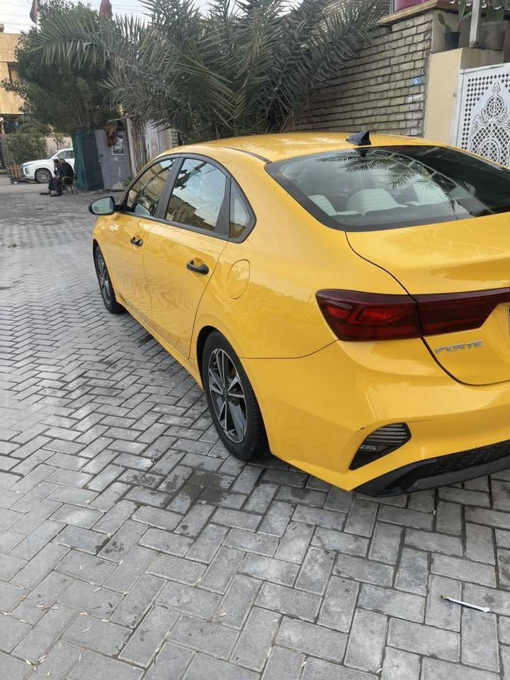 ‏سلام عليكم عنده فورتي موديل 23 باسمي جاهزة من كل شيء وارد أمريكي منظومة غاز سيارة جديدة رقم الهاتف ***********
