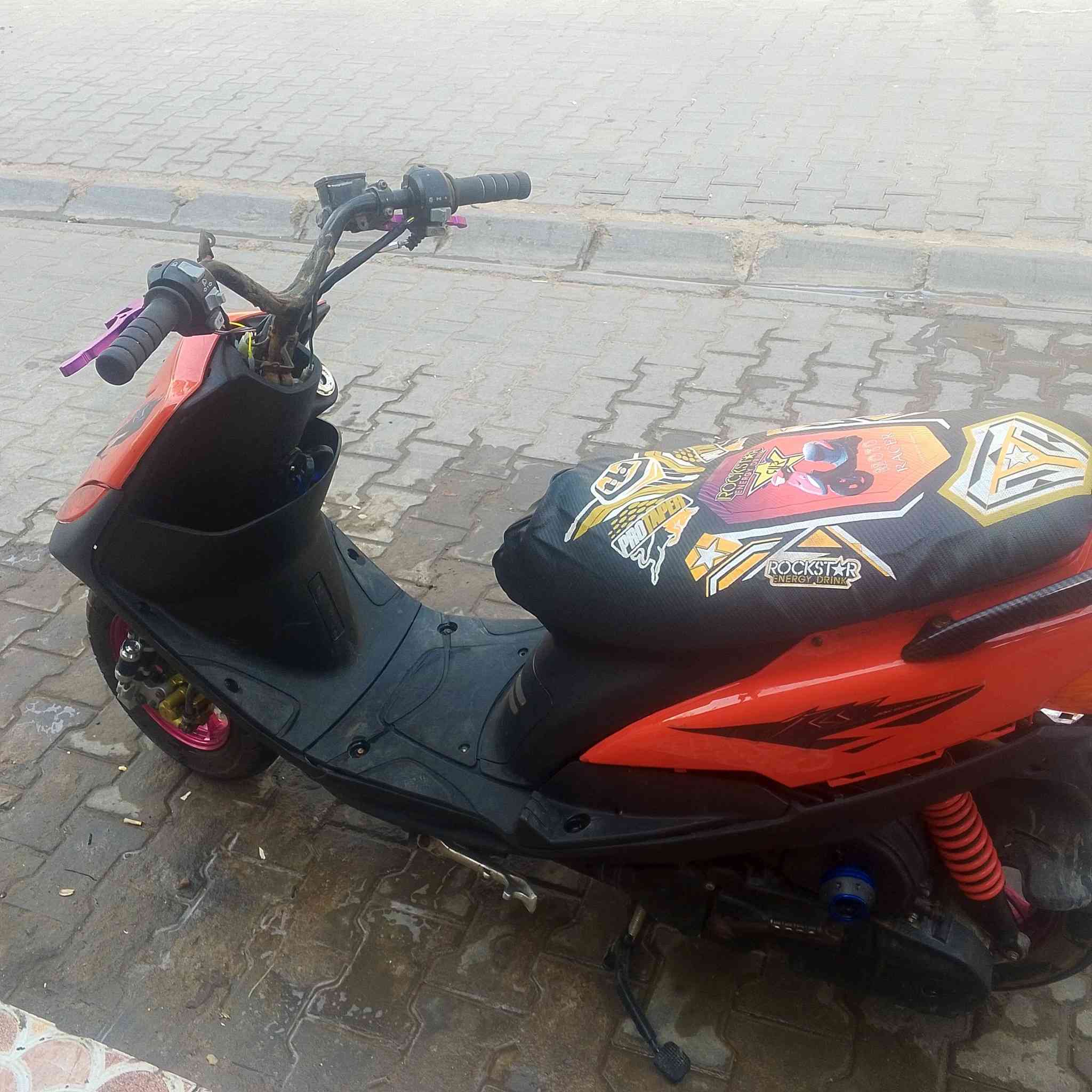 سلام عليكم ماكس عدلة البيع مزودة شوفت عينك من ويل من كزوز ريضي قبق فلوين قطر ملت دهن درجة لا تبخير ولا تنقيص وشغل سلف هندر بوشة55درجة شلعا ومعدل شرط طيك كلجات بلاد سعرها 450وبيهة مجل قليل مكاني عشار طويسة وهاذة رقمي ***********
