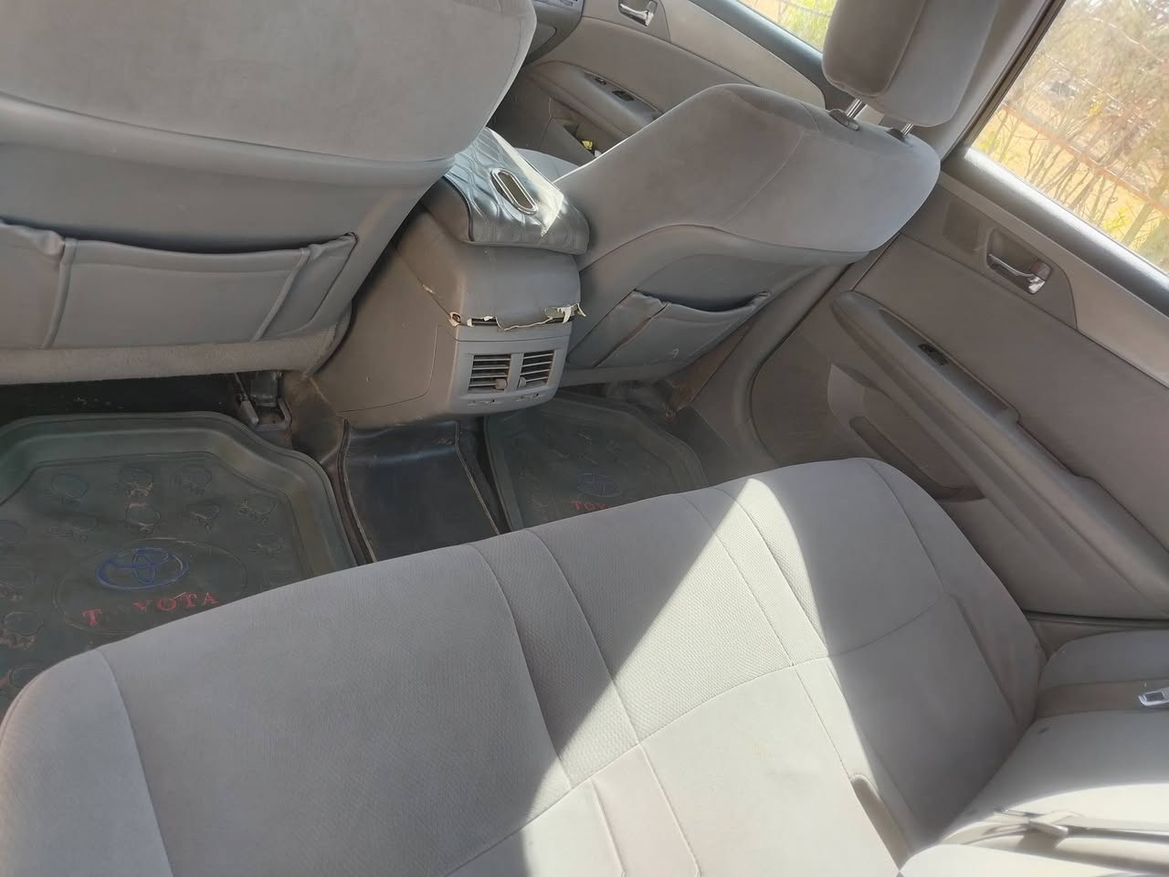 افلون 2009 وارد امريكي سيارة حلوة وجاهزة بدون فتحه ولا بصمه 
بيهه تبديل باب خلف السائق بلادي وجاملغ خلفي صبغ 
***********
الانبار هيت ناحية الفرات
