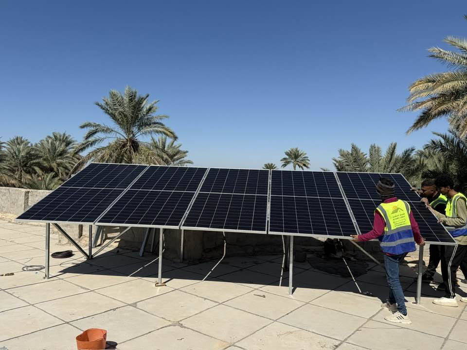 على بركة الله 💪☀️
تمّ تجهيز وتنصيب منظومة طاقة شمسية  في الديوانية-صدر الدغارة
في بيت الأخ علاء فراك عبد الجبوري 
منظومة 10 أمبير نهاري 10 ليلي  صُمّمت لتغطي الاحتياج اليومي بكفاءة عالية واستقرار تام ⚡

✔️ مواصفات فنية عالية
✔️ استخدام أجود المواد العالمية
✔️ ضمانات حقيقية ومكتوبة
✔️ تنفيذ بدقة واحترافية عالية
✔️ العمل تحت إشراف كادر هندسي متخصص

لأن الطاقة الشمسية مو مجرد ألواح…
هي راحة، أمان، واستثمار ذكي للمستقبل 🌍
إذا تحب تخلص من انقطاع الكهرباء وتريد شغل مضمون 

تواصل ويانا وخلي الشمس تشتغل عنك ☀️🔥
مهندس عباس:***********
مهندس حمزة:***********
