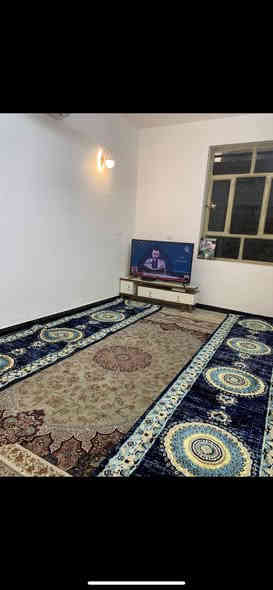 السلام عليكم 120متر ثاني بيت ع شارع العام في لكفاءات قرب مطعم الجوادين متكون من 6غرف نوم وحده سويت حمامام عدد2 منور مطبخ حار بارد واسقبال 
للاستفسار ***********
