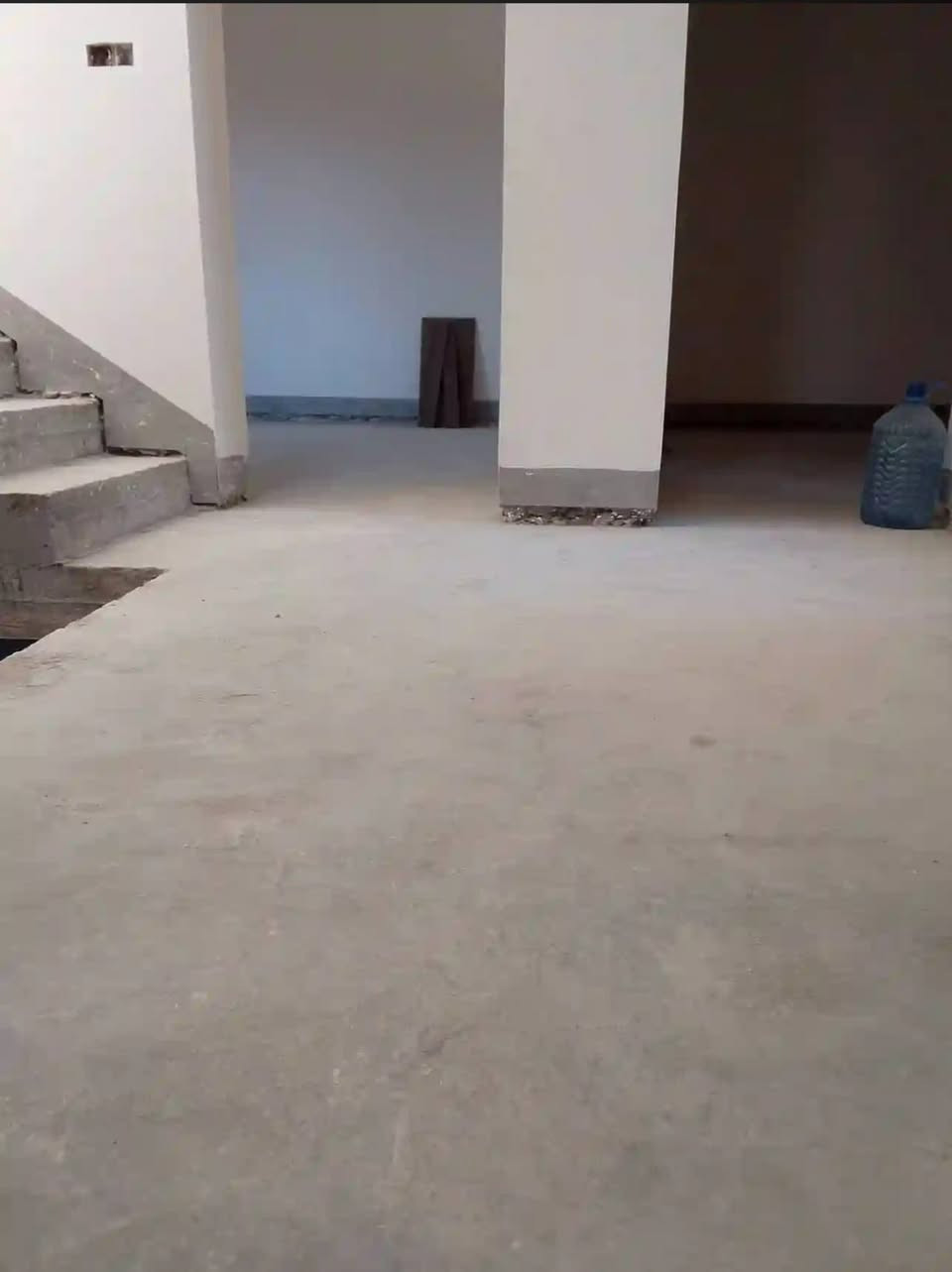 سلام عليكم  / يوجد كادر عمل جاهز/ تصعيد مواد/ تنضيف بيوت/ تفليش/ تكشيط/ تنضيف حدائق/ دفن نهري  / شقلنه ليل ونهار   /ومعداتنه جاهز/ ماعليك بس تصال على رقم  /     ***********
