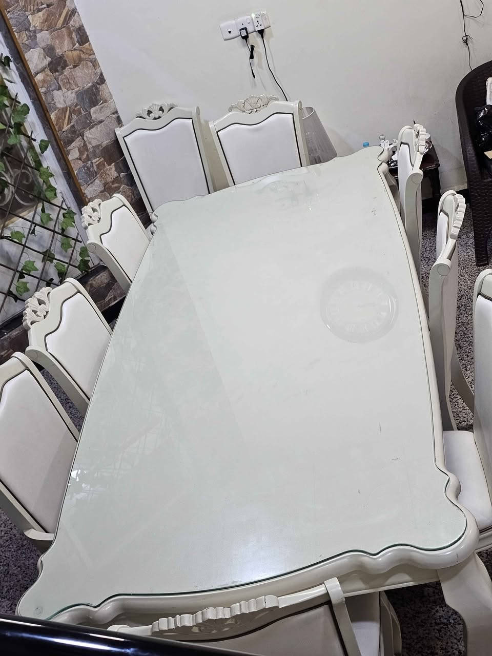 ميز طعام طوله 2.55 عرضه 1.10 ارتفاعه

0.75m

وياه 8 كراسي المكان البصره الوفود سطح الميز قطعة زجاج على طوله اضافيه منفصله والميز خشب

الشراي يراسلني ويتدلل السعر 750 وبيه مجال للشراي البصرة, العراق


**إذا كنت صاحب هذا الإعلان وتريد حذفه لأي سبب، رجاءا أرسل رسالة إلى الدعم الفني**