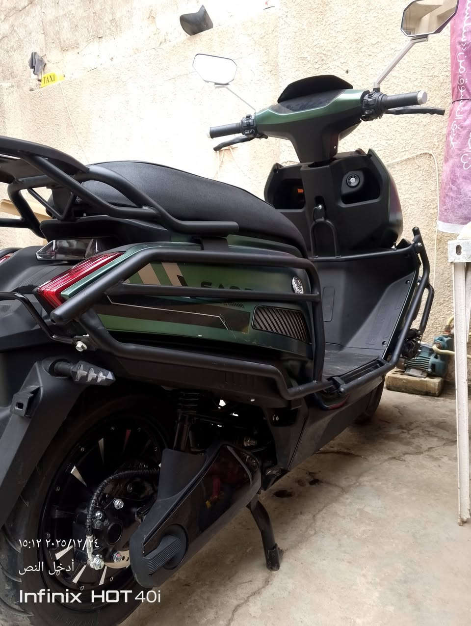 السلام عليكم دراجة شحن بطارية ليثيوم بعدهه جديدة استخدام شهر للبيع سعرهة مليون 150 مكاني بغداد الغزالية رقمي ‏‪***********‬‏ أو واتس اب ***********
