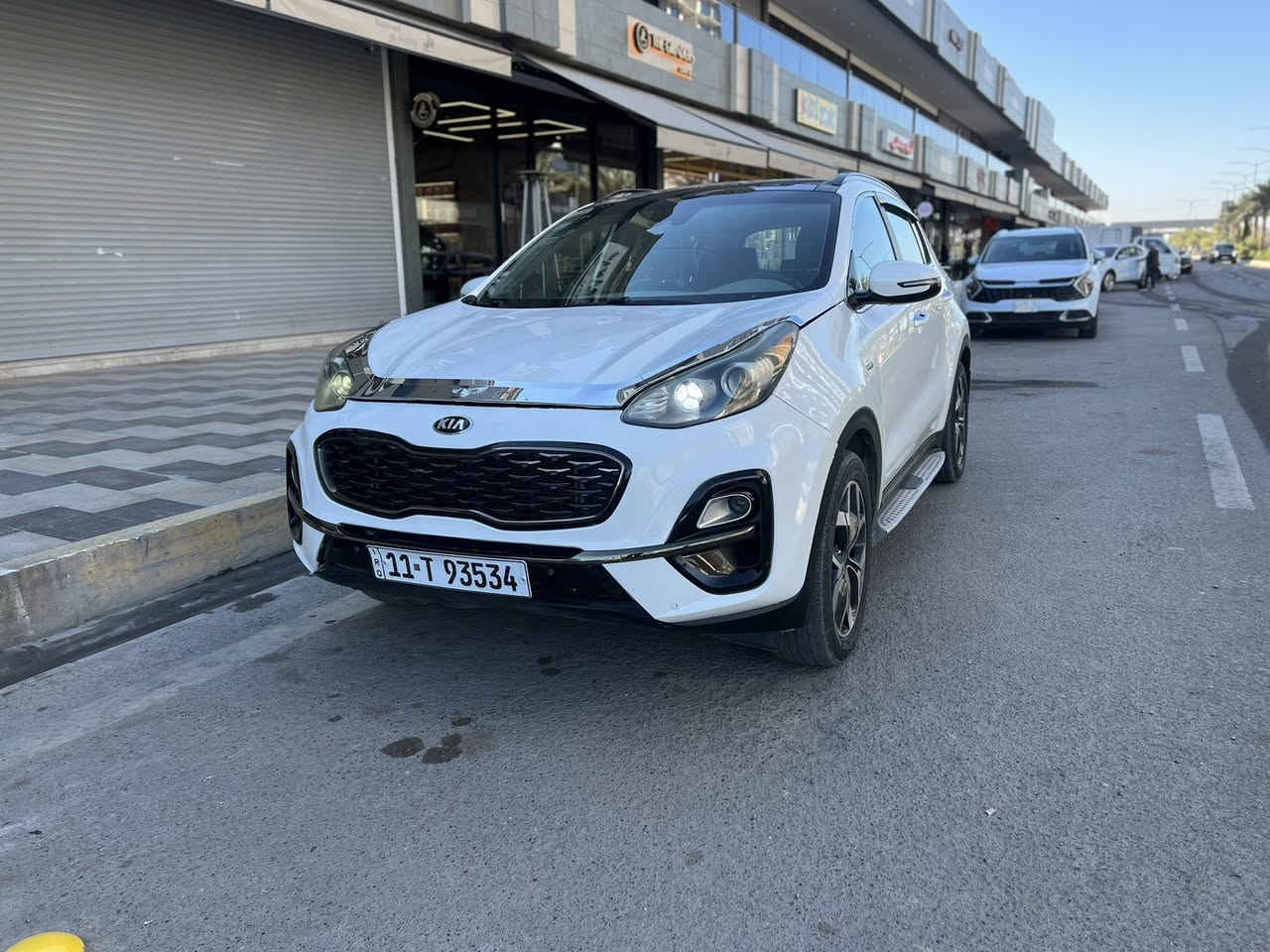 السلام عليكم ورحمة الله وبركاته شباب
كياا سبورتج موديل 2020 أمريكي حادثها جاملغ وبنيد صور الحادث والسونار مرفق بالمنشور وبيها بارد جاملغ خلفي بسيط جدا محركها 2400 وموصفاتها EX فول فول موصفات نفس الجيتي لاين واقوى كير مكينه حداديه تبريد كفاله بس بيها ضرر بمقدمه البدنه مال الشاصي الايرباك طاك والباقي كفاله السياره ماشيه 35 ميل شرط الفحص وين ميعجبك عارضها 173 وبيها مجال مكاني بغداد حي الجهاد وهذا رقمي 

***********
