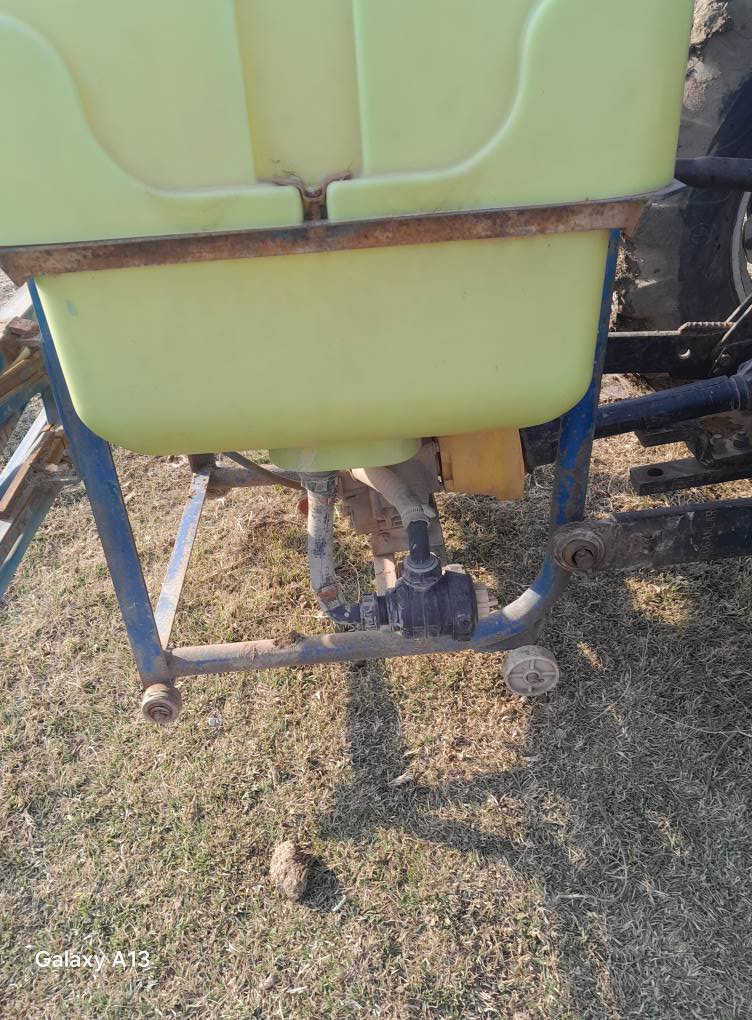 لابيع مرشه اي. نقص مابيه  سعر ٤٠٠وبي مجال ***********
